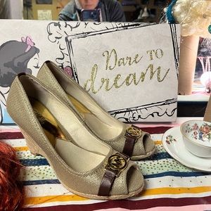 Micheal Kors Shoes 9.5